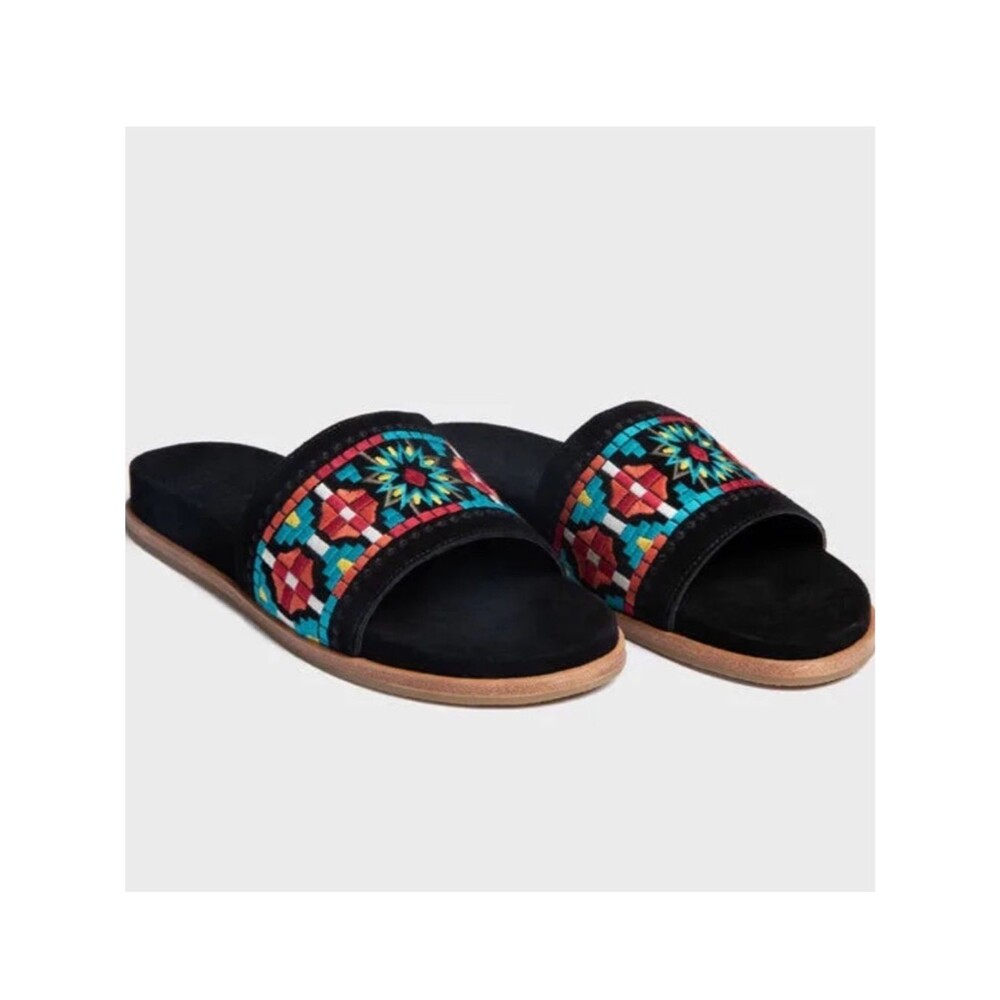 JOHNNY WAS embroidered flat leather slide